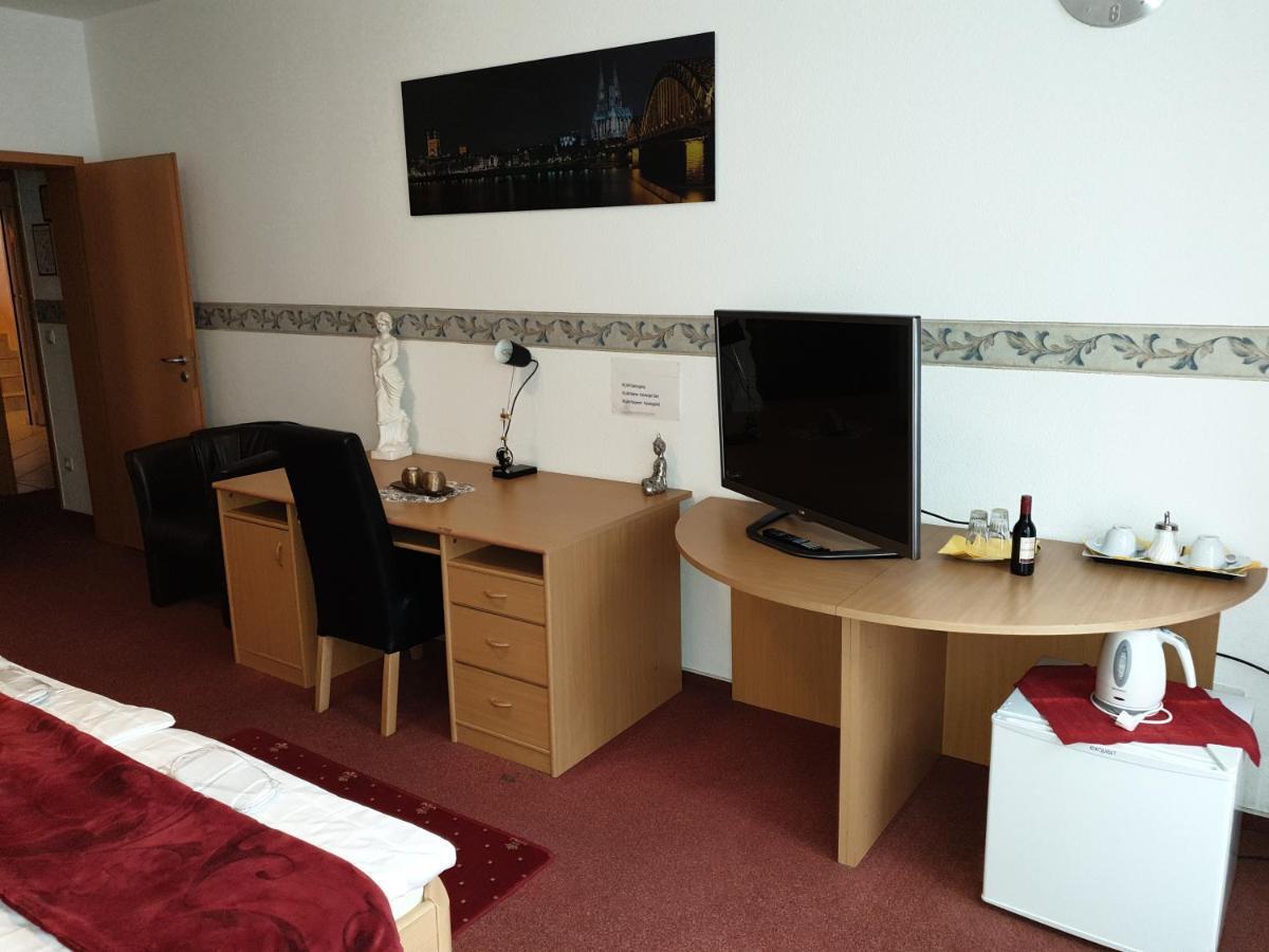 Hotel Eigelstein โคโลญ ภายนอก รูปภาพ